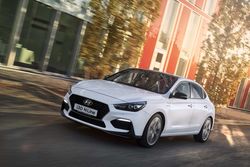 hyundai i30 fastback n line 7