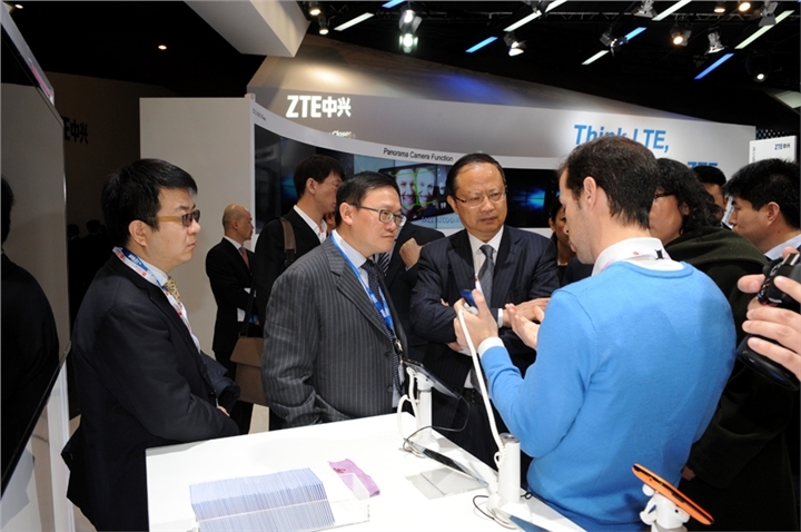 ZTE 15anniversary