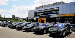 Vozy Opel Insignia pro Broker Consulting